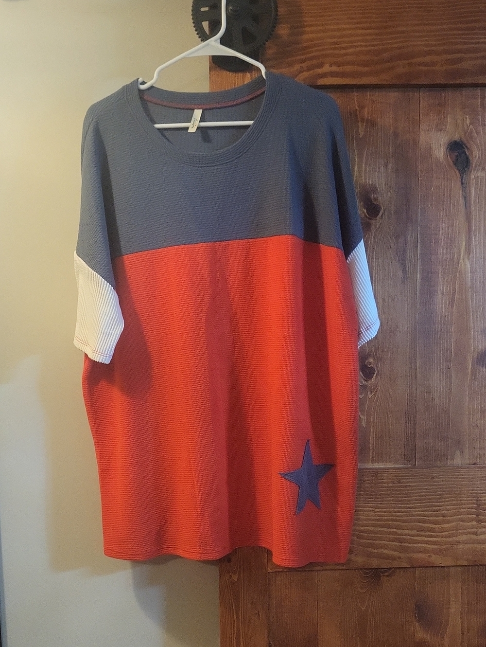 Celeste- Colorblock Short Sleeve Tunic with Star Accent - Slate, Red, White